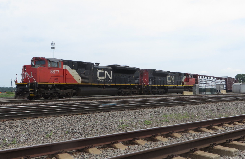 CN 8877 West